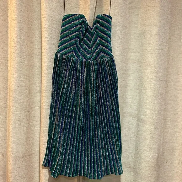 Rosalie Metallic Stripe Strapless Cocktail Dress is available for purchase  on au PAY Market - Imported Goods Online Store Co.Ltd. | au PAY Market -  Online Shopping Site